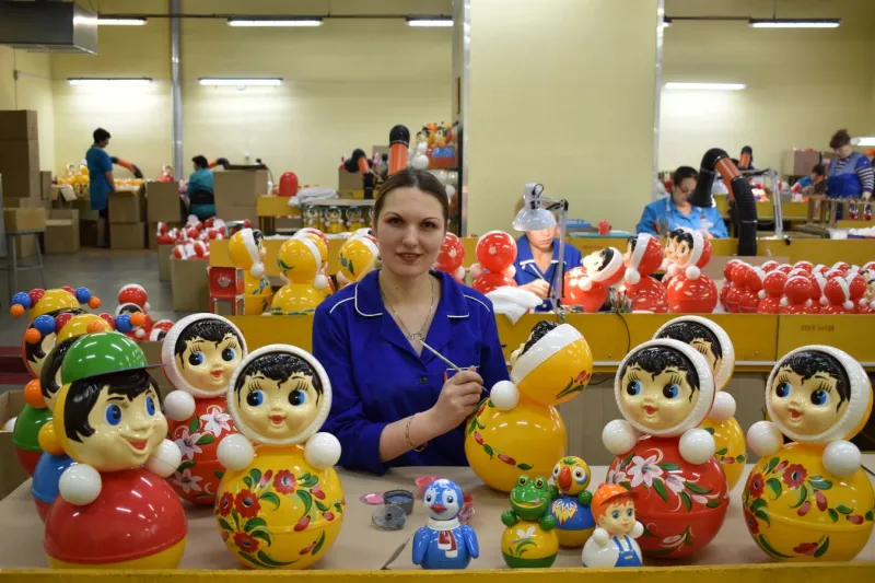 儿童产品追踪标签要求：只印在包装上不算数，产品本体也得有